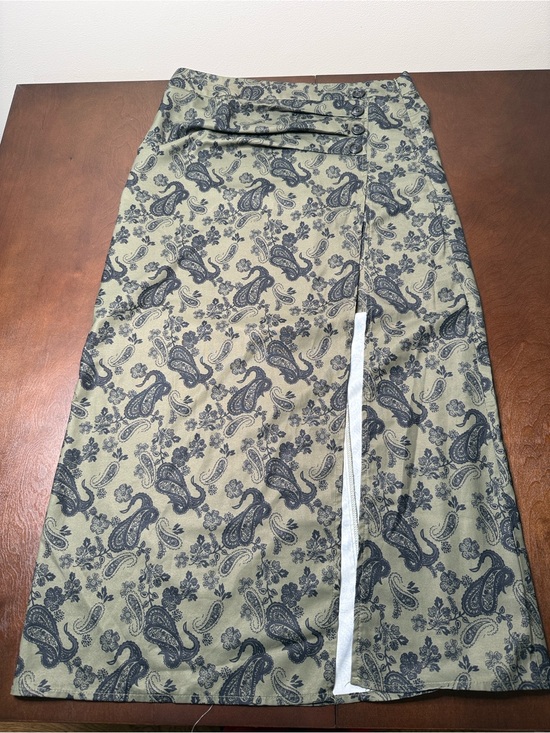 Cider Dresses & Skirts - 100% Polyester Olive CIDER Wrap-style Skirt - Large